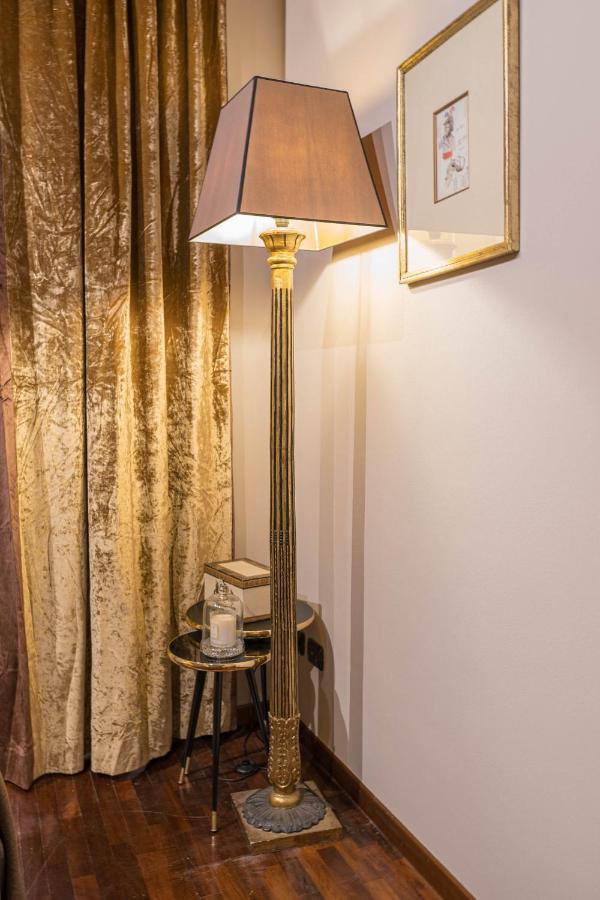 Napule...E Apartments Peschiera del Garda Zewnętrze zdjęcie