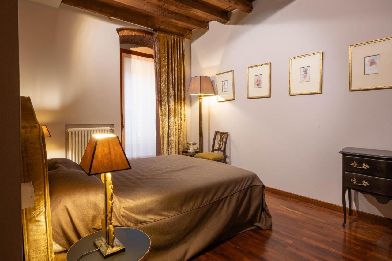 Napule...E Apartments Peschiera del Garda Zewnętrze zdjęcie
